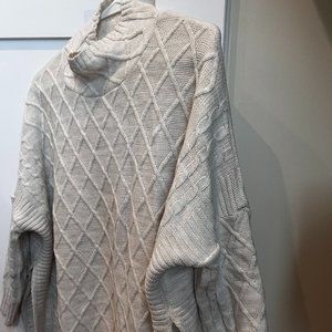 Lisbon Traveler Tunic Sweater